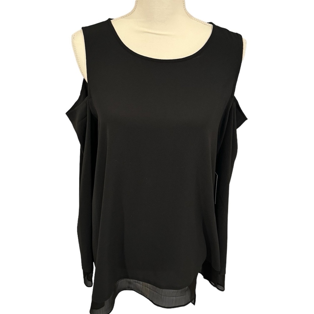 NWT Simply Vera Vera Wang. Cold shoulder top Jet Black  Size M
